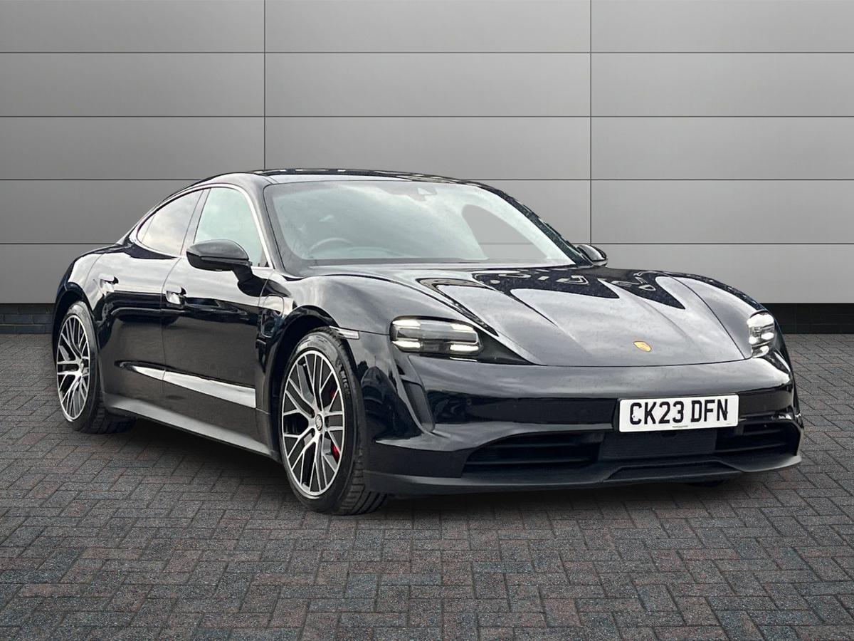 Porsche Taycan Photo 0