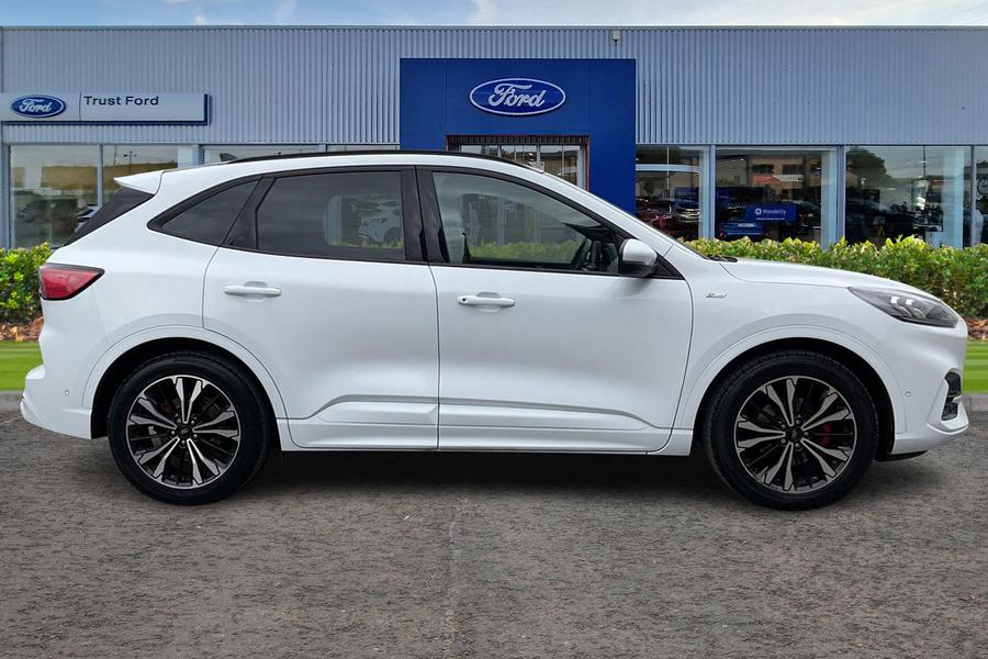 Ford KUGA Photo autoimg-f1b7ae47dd3b75a6bee8bfbc8ba6705e61febdf5.jpg