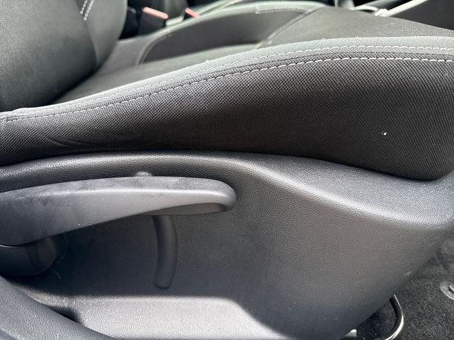 RENAULT Clio Photo 23