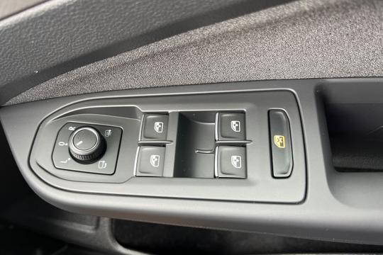 Volkswagen Golf Photo autoimg-f1bc8f4fe84fd94ea6ff1821438ee22d071f7887.jpg