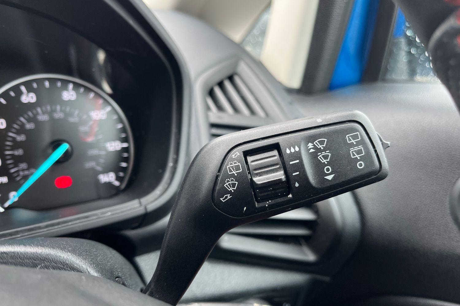 Ford ECOSPORT Photo 14