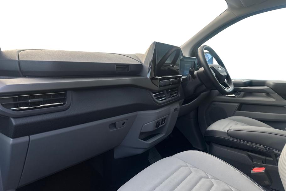 Used Ford E-TOURNEO CUSTOM 3