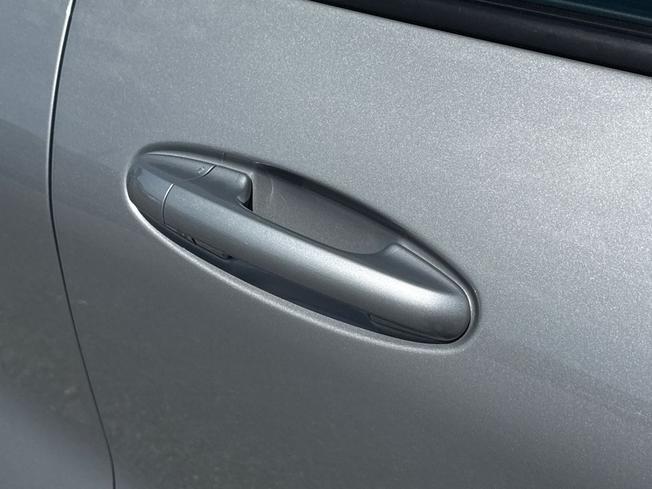 FORD Puma Photo 24