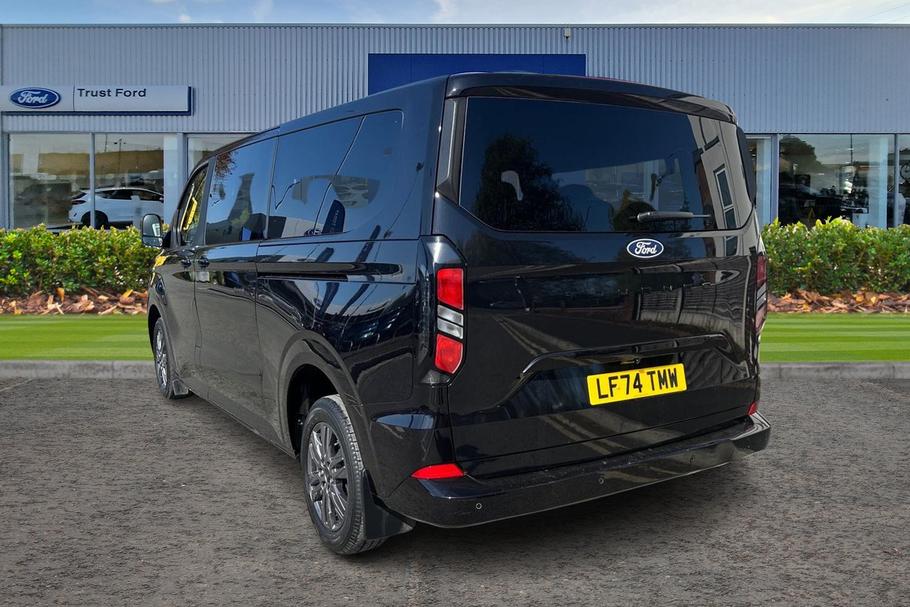 Used FORD TOURNEO CUSTOM LF74TMW 2