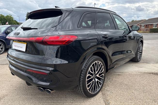 AUDI SQ5 Photo 29