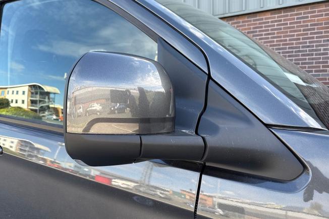 Volkswagen E-Transporter Photo 20