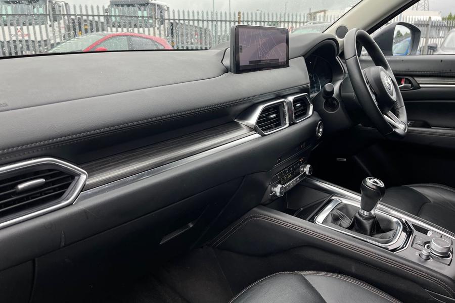 Mazda CX-5 Photo autoimg-f1cd15853e4649c3a030abdb39de4682e5e42306.jpg