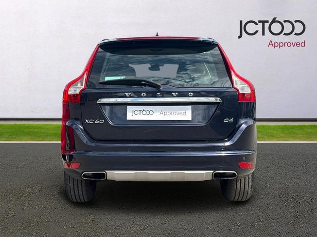 Volvo XC60 Photo 7