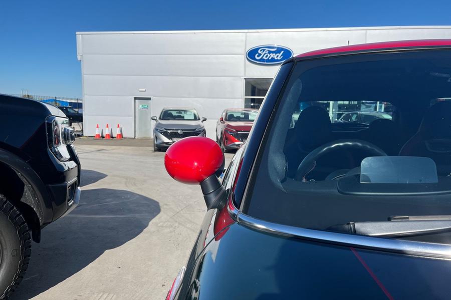 MINI HATCHBACK Photo autoimg-f1d9adcacc2bee5ec5a4edae5366f31843fa5925.jpg