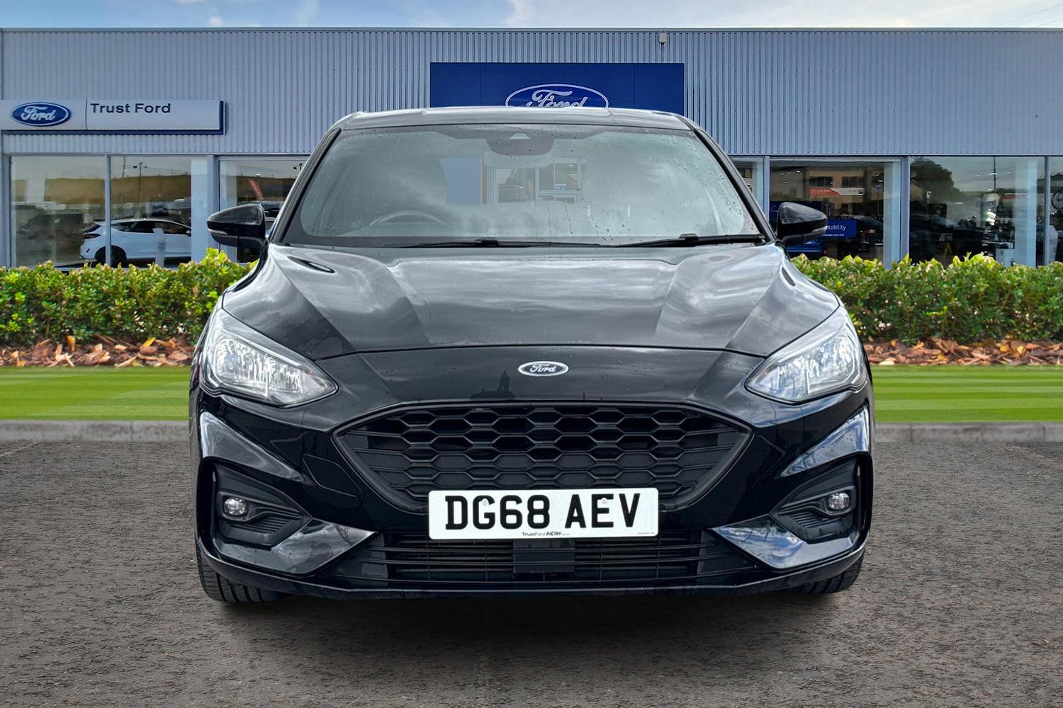 Ford Focus Photo 5