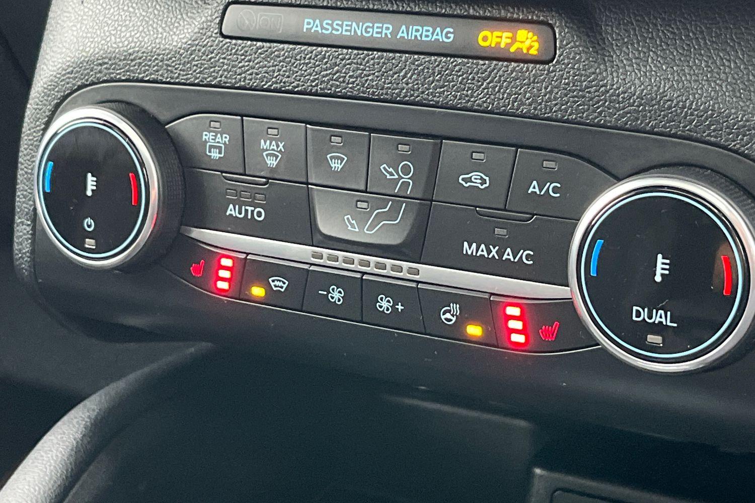 Ford Kuga Photo 24