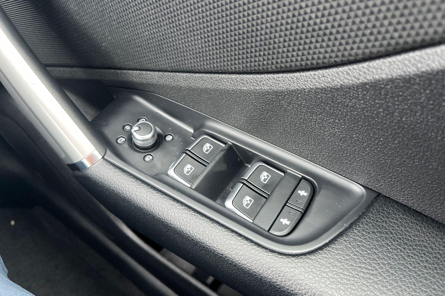 Audi Q2 Photo 15
