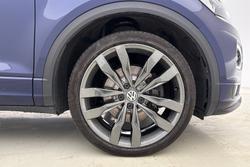 VOLKSWAGEN T-Roc Photo 5