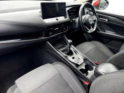 NISSAN Qashqai Photo 2