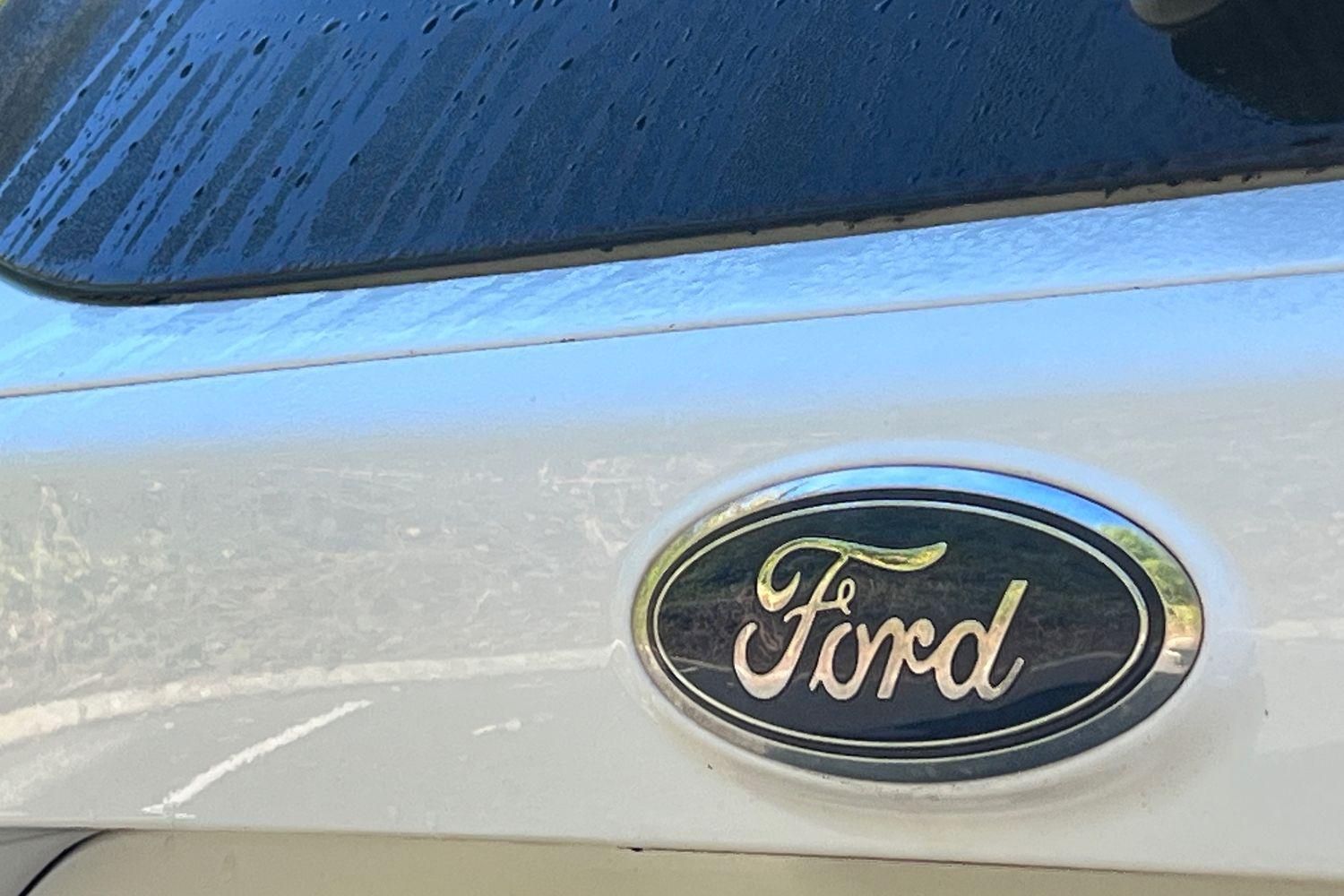 Ford Kuga Photo 39