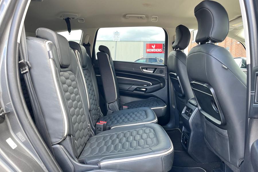 Ford S-Max Photo autoimg-f1f088a38228ff526da9dba98394aa78831a2a98.jpg