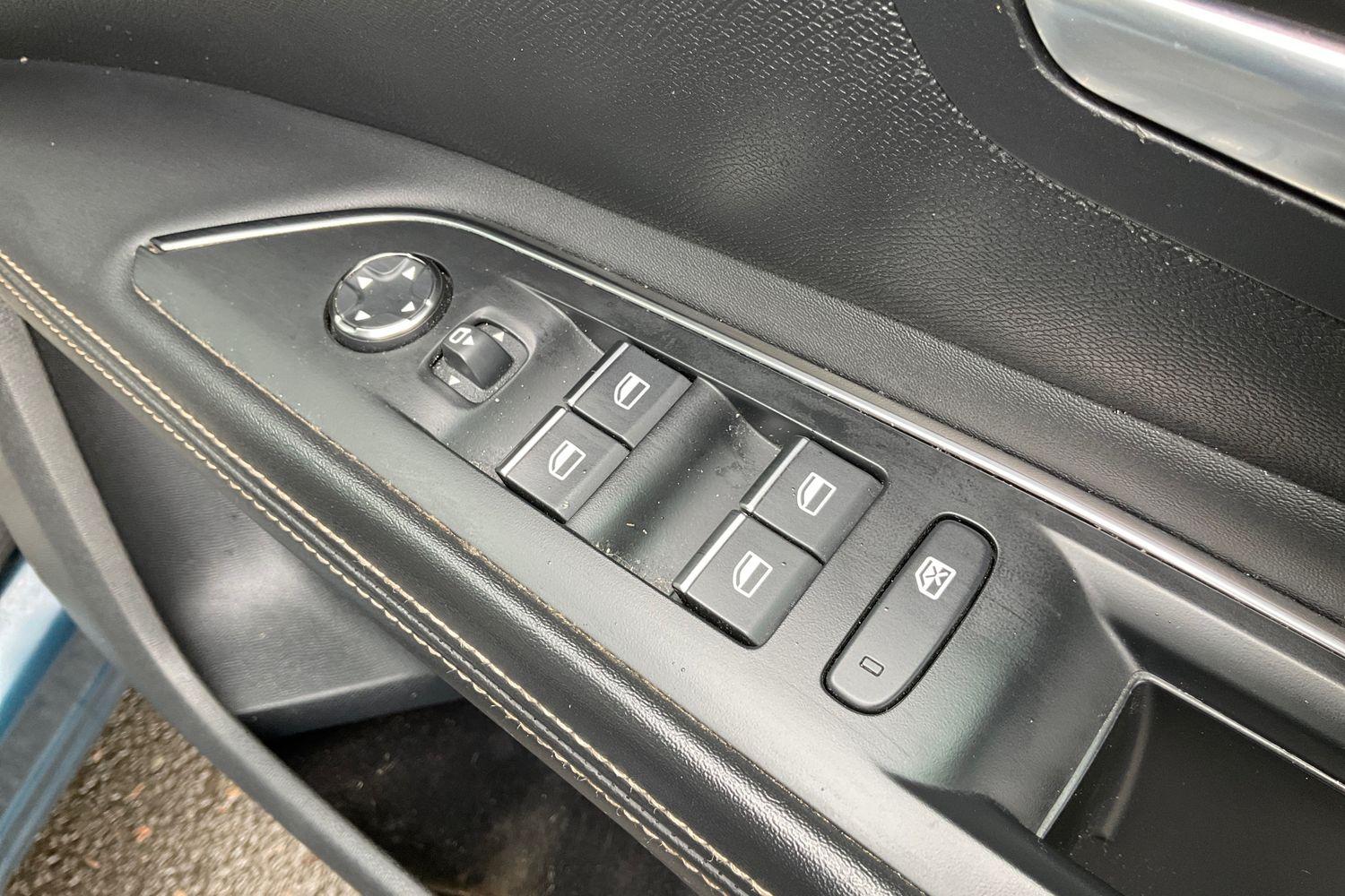 Peugeot 5008 Photo 15