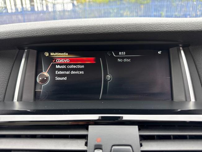 BMW X4 Photo 38
