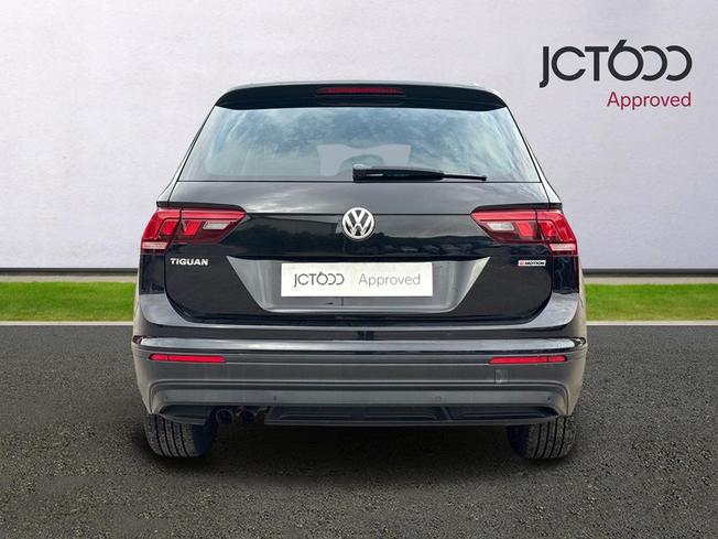 Volkswagen Tiguan Photo 7