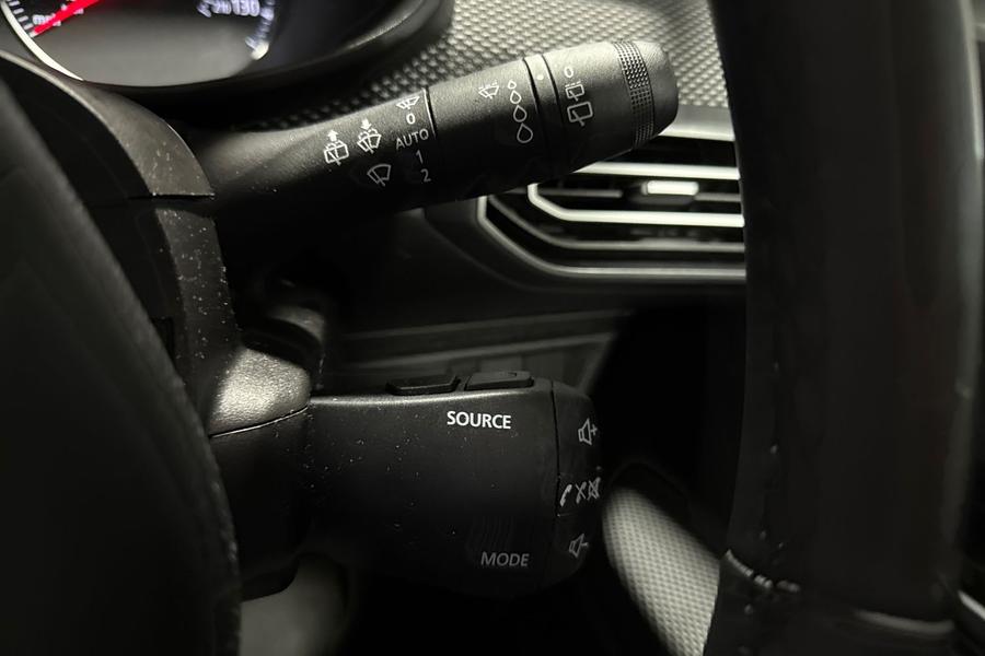 Dacia Sandero Photo autoimg-f1fa1b373c5d467e79301faef9275b7896e1d8ba.jpg