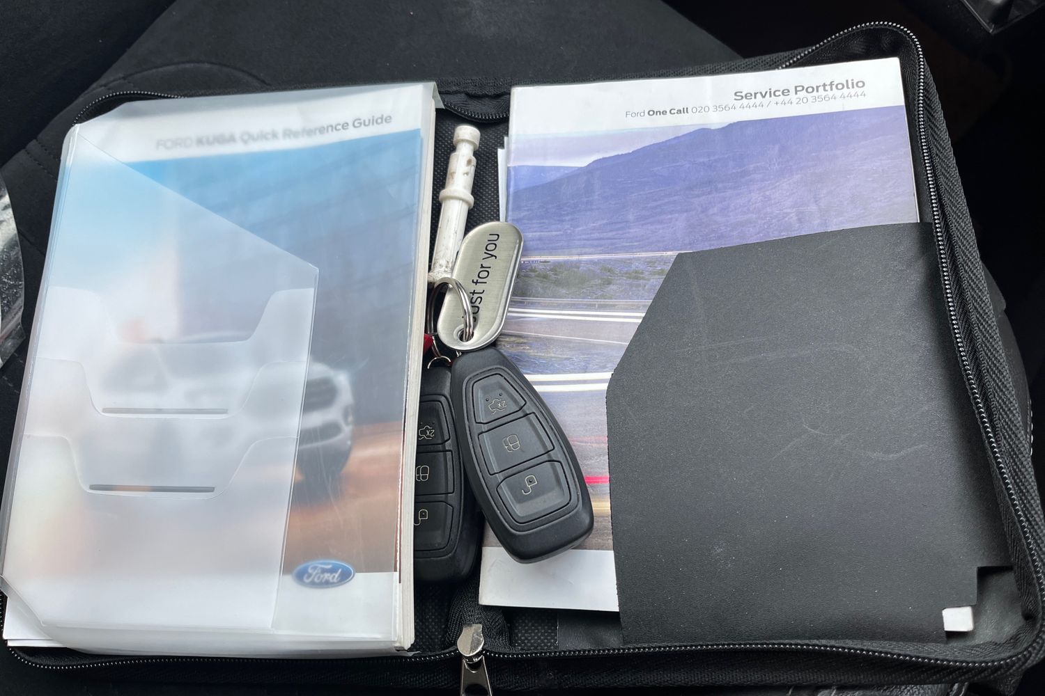 Ford KUGA Photo 21