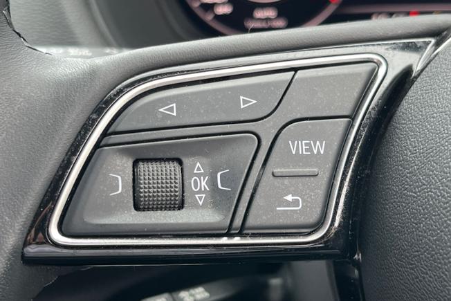 AUDI Q2 Photo 16