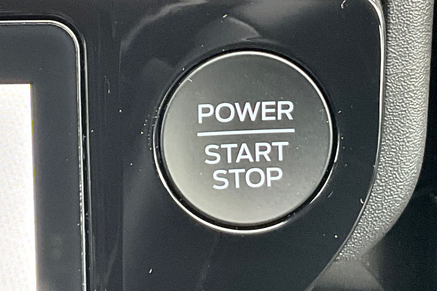 Ford Puma Gen-E Photo 25