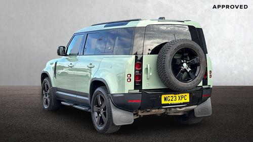 Land Rover Defender Photo autoimg-f213b230af2253ffbf0149135b00cfaa71b5b828.jpg