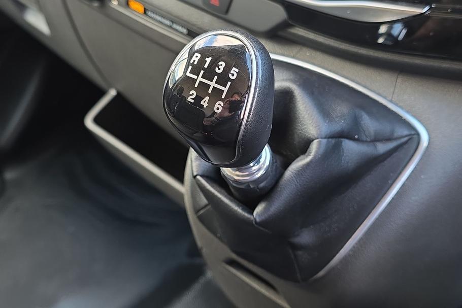 Used FORD TRANSIT WR75JGF 9