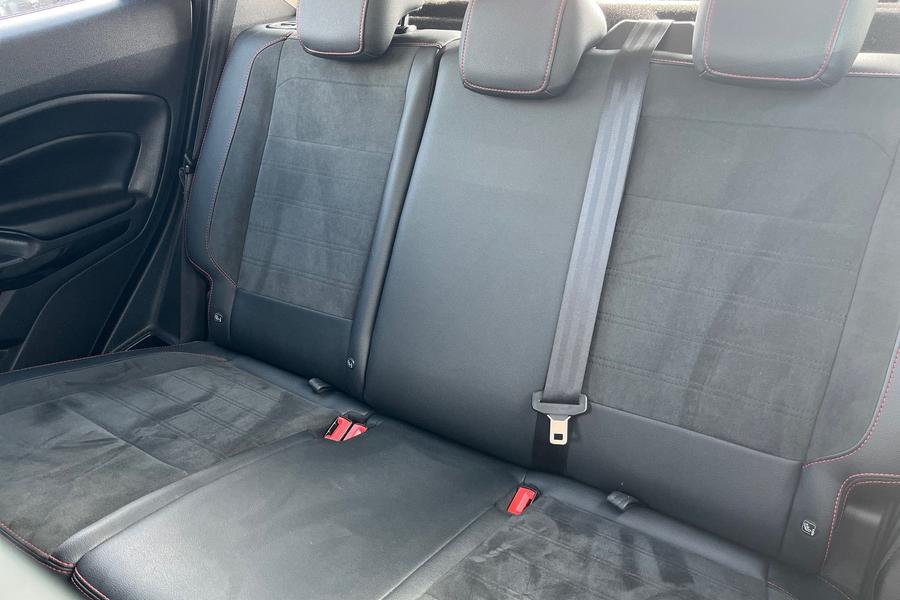 Ford ECOSPORT Photo autoimg-f21451df6f6dadf64224dfde0e065ad9b6643e53.jpg