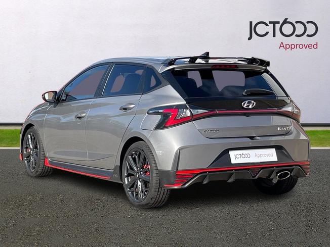 HYUNDAI i20 Photo 3