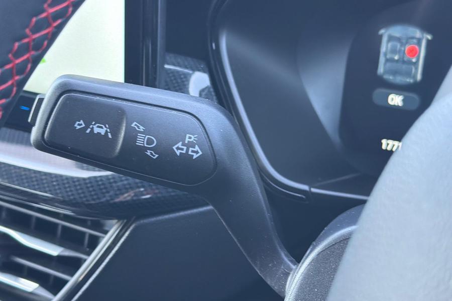 Ford FOCUS Photo autoimg-f2166db10a4d8169e3b80210ebaf7df1da5606e1.jpg