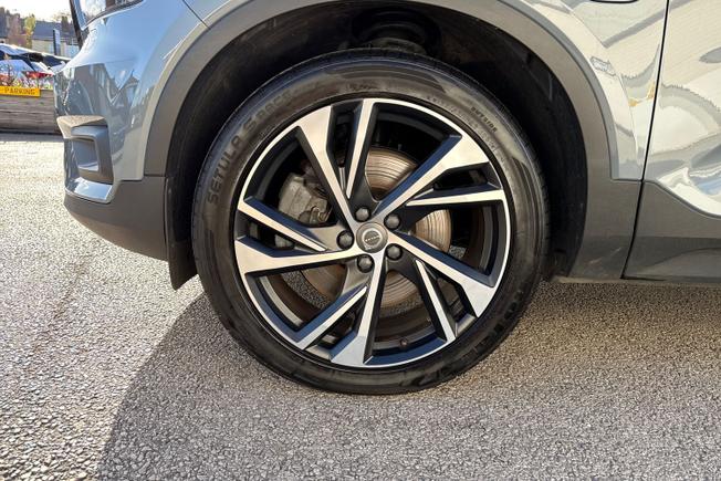 VOLVO Xc40 Photo 26