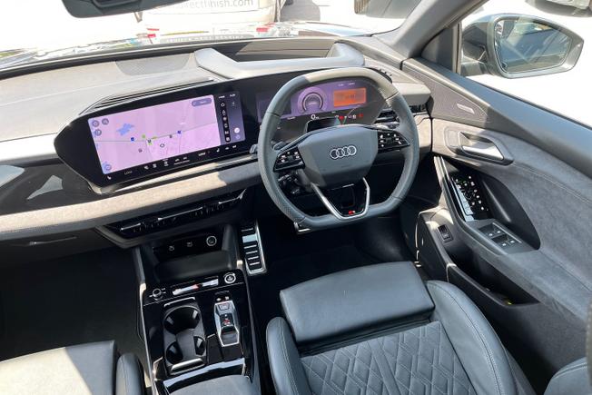 AUDI Q6 E-Tron Photo 55