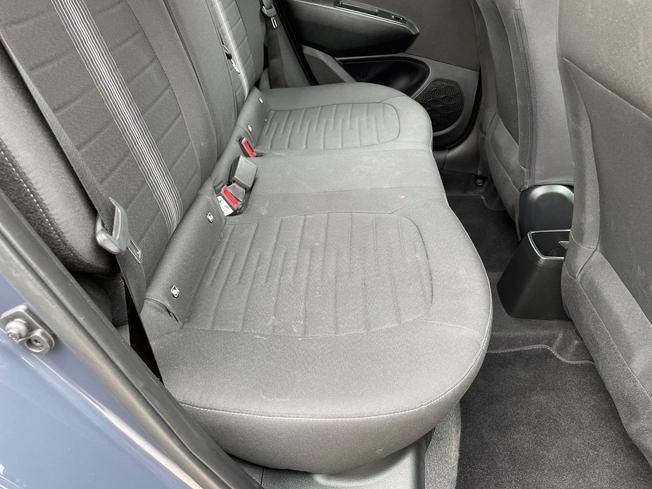 HYUNDAI i10 Photo 31