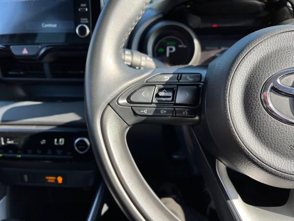 Toyota Yaris Photo autoimg-f21d8f7cf8a613b87ebac1db8172a2d720ab7cc7.jpg