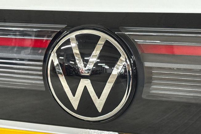 VOLKSWAGEN Tiguan Photo 35
