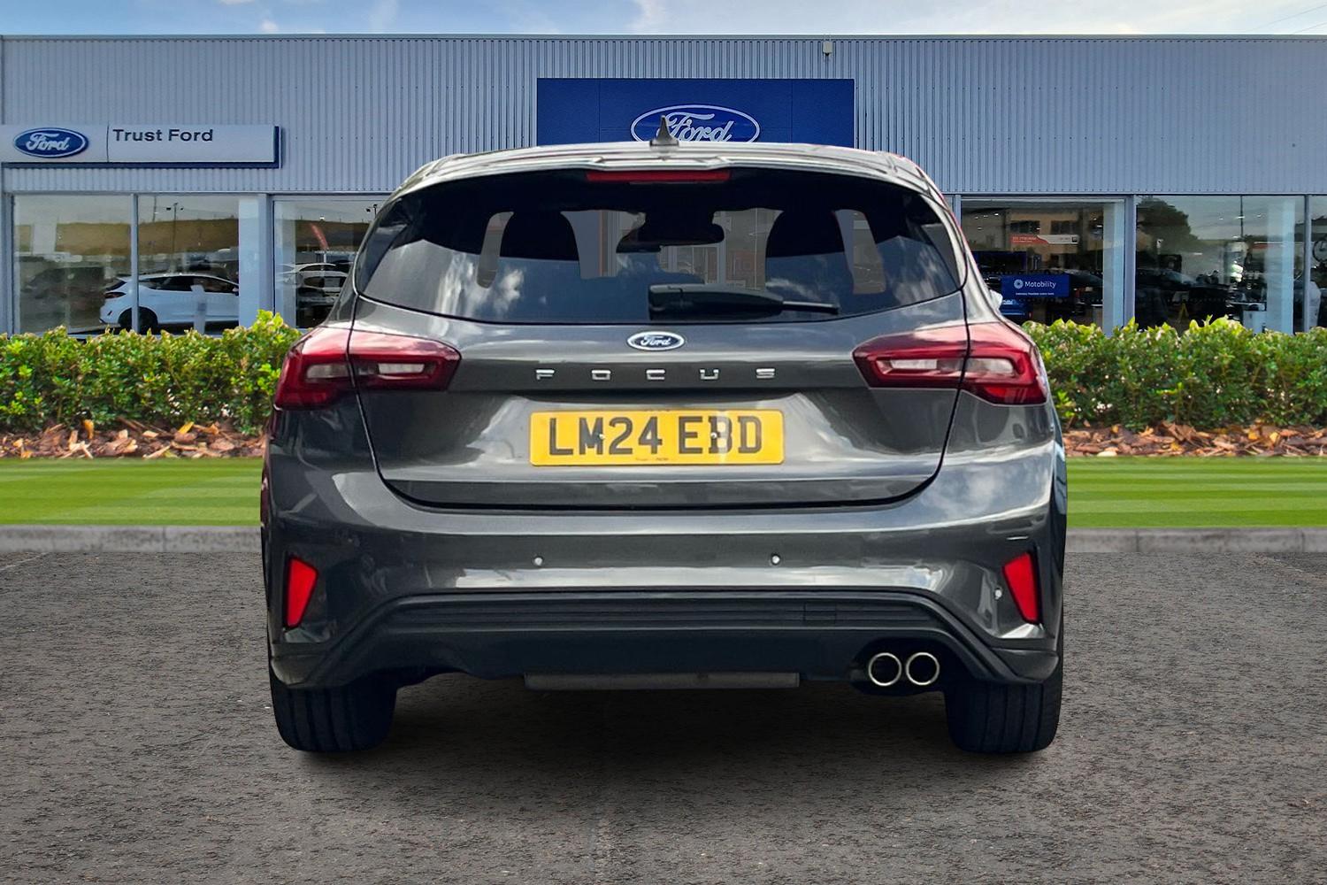 Ford FOCUS Photo 6