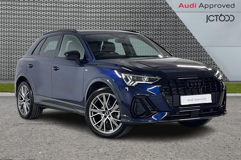 Used 2025 AUDI Q3 Black Edition 35 TFSI 150 PS S tronic 5 Door Navarra Blue at JCT600
