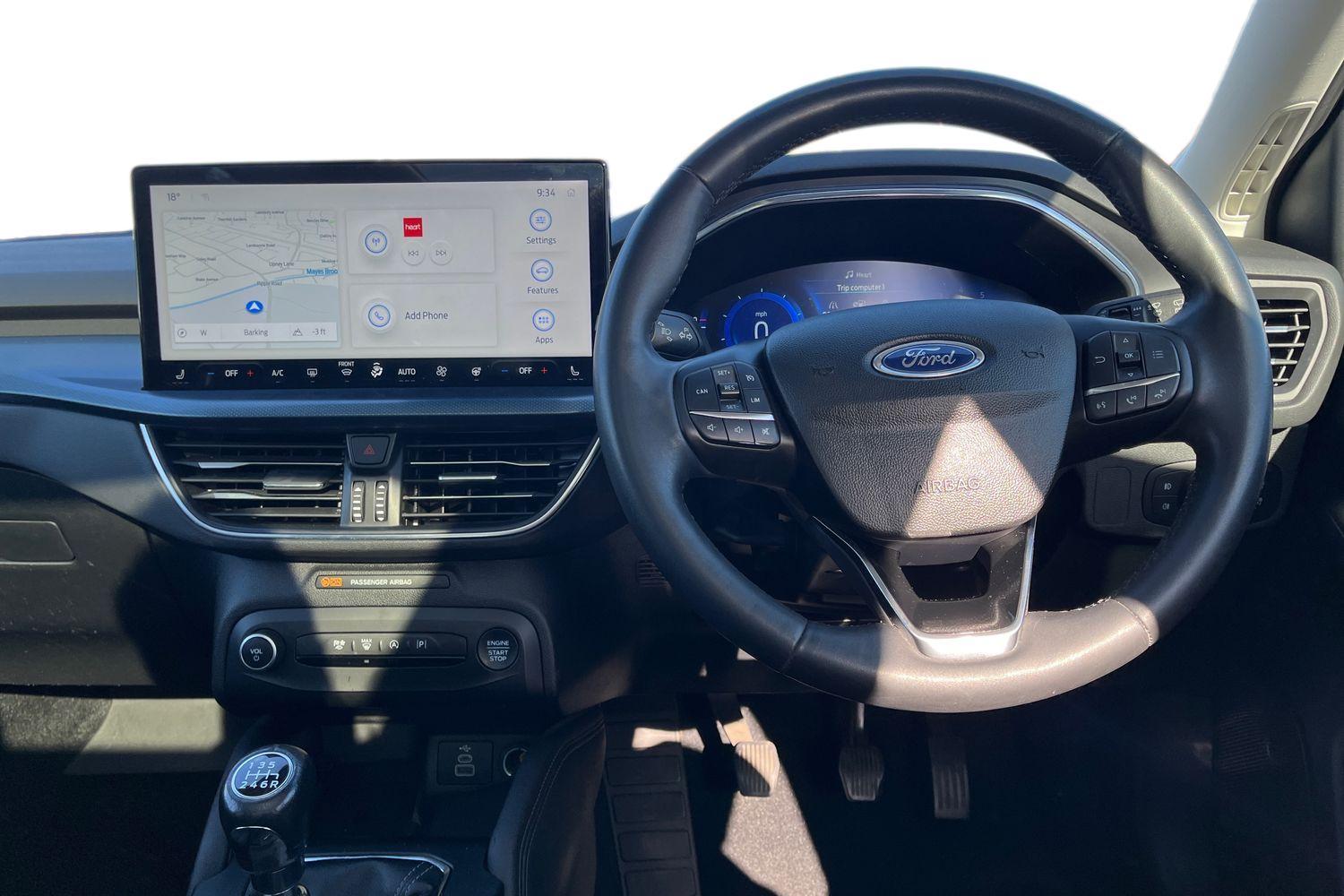 Ford FOCUS Photo 10