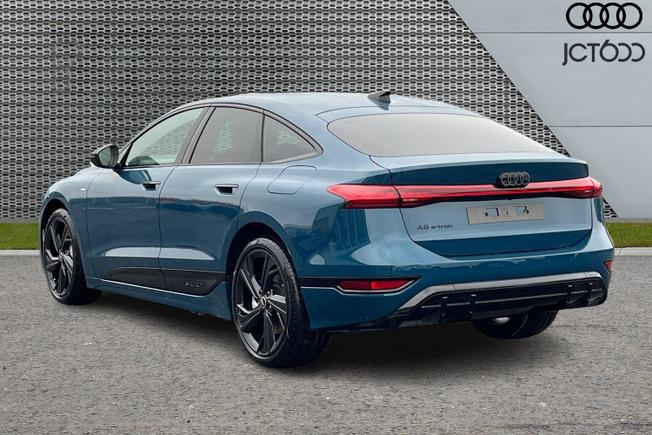 Audi  A6 Sportback Photo 3
