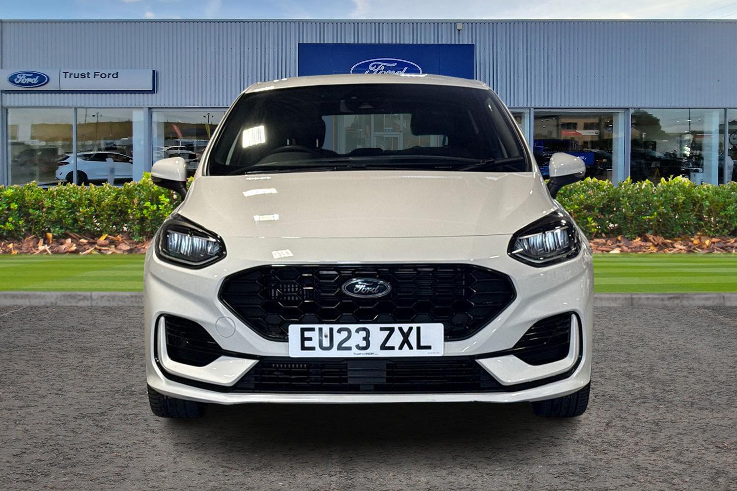 Ford FIESTA Photo 5
