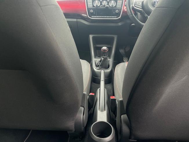 VOLKSWAGEN up! Photo 48