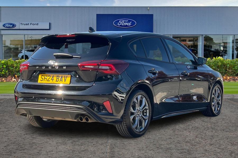 Ford FOCUS Photo autoimg-f2283c9605cc71bd9040c21c8f9c3ae12d39486f.jpg