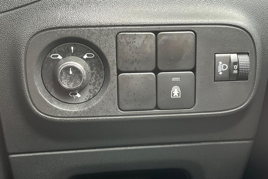 Citroen C3 Photo autoimg-f22b7433d4329929e0a3bfc4c0076ff11530341b.jpg