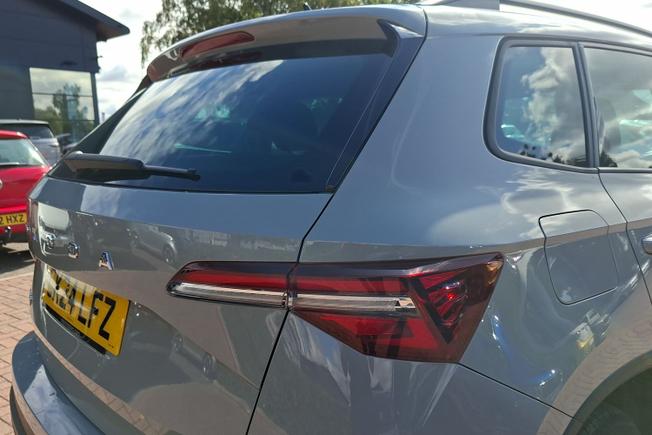ŠKODA Karoq Photo 18
