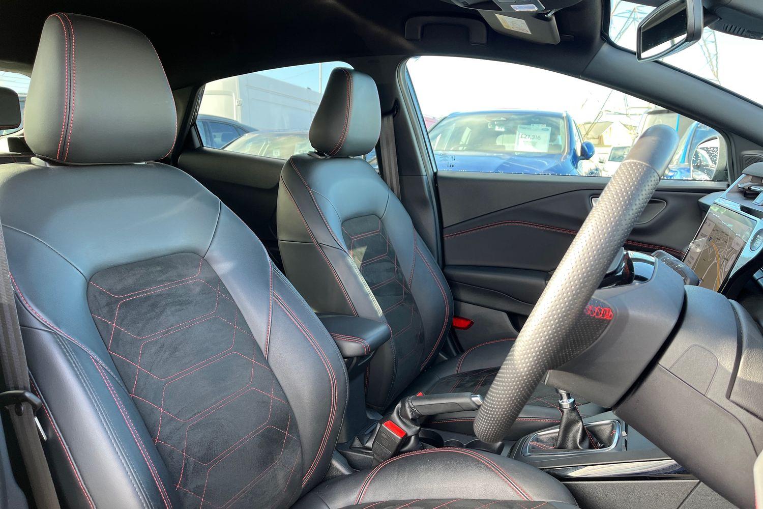 Ford Puma Photo 16