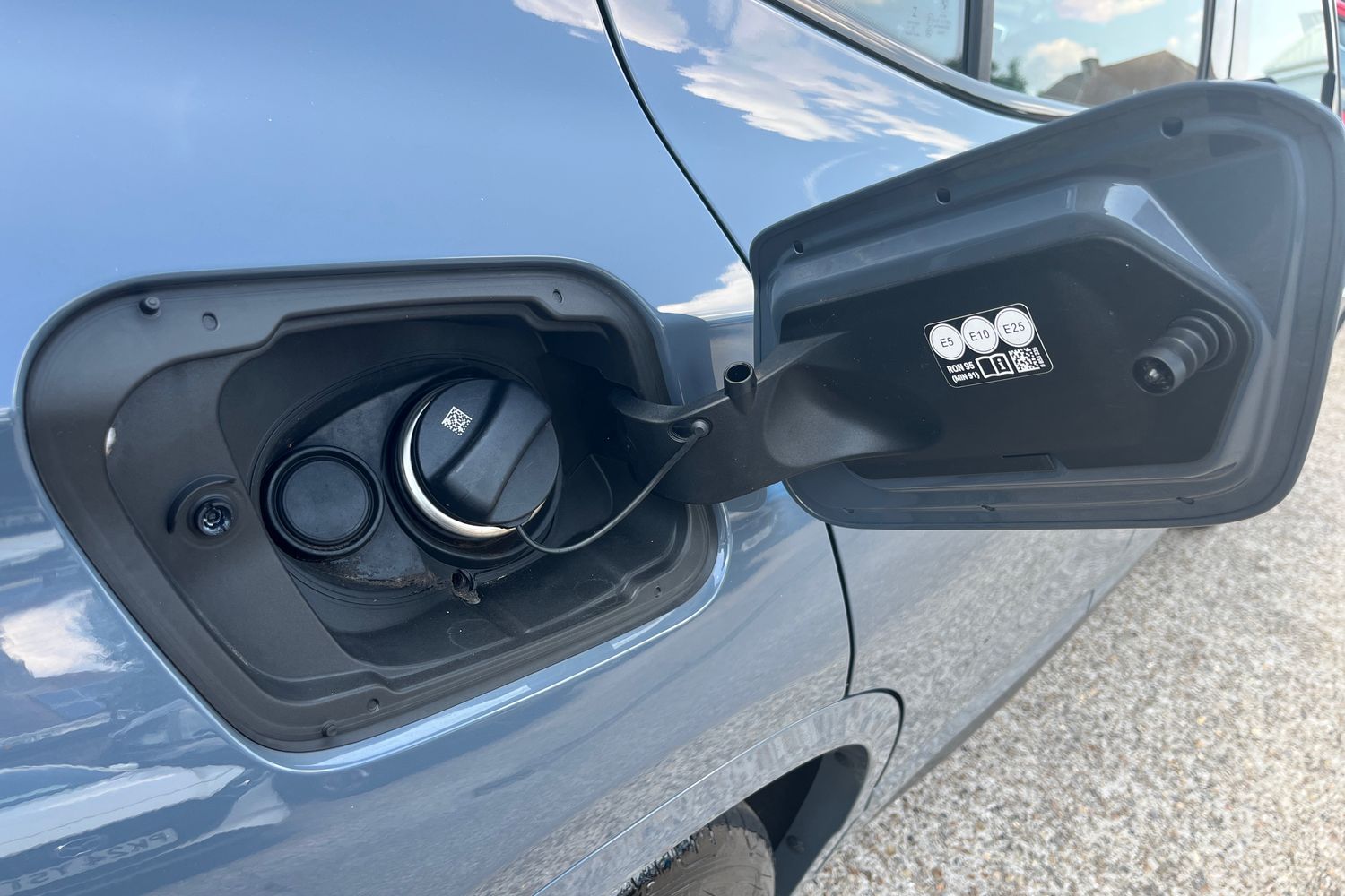 BMW X2 Photo 35
