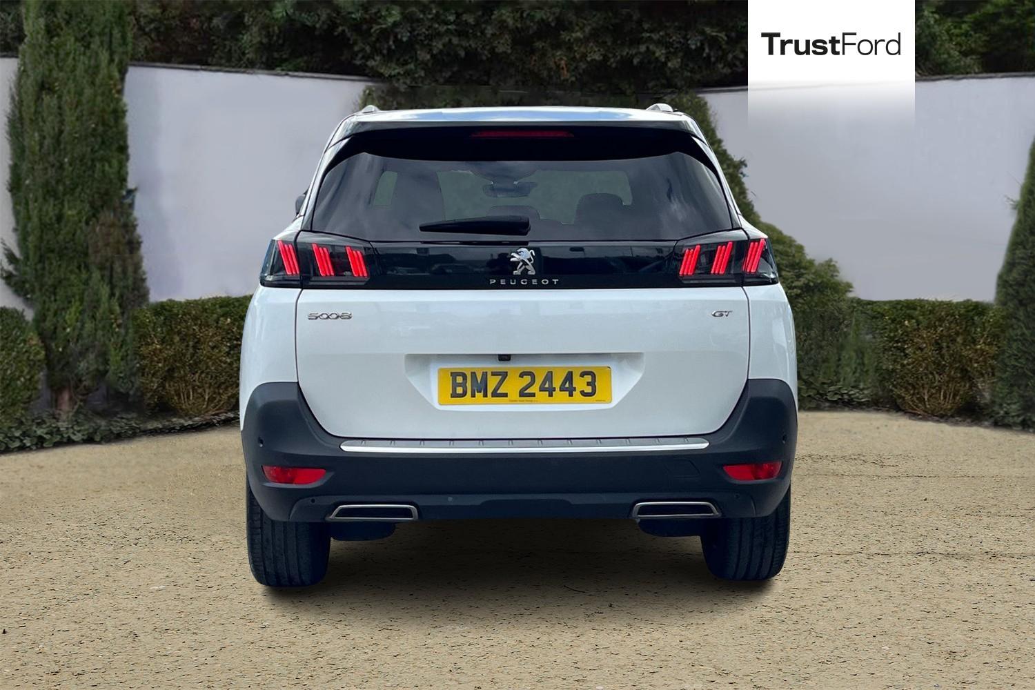 Peugeot 5008 Photo 6