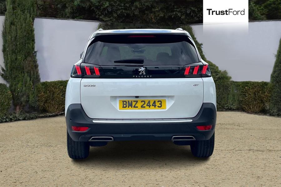Peugeot 5008 Photo autoimg-f22da8a1f8e8c3d0e40c48ccf2fc7b7de3203556.jpg